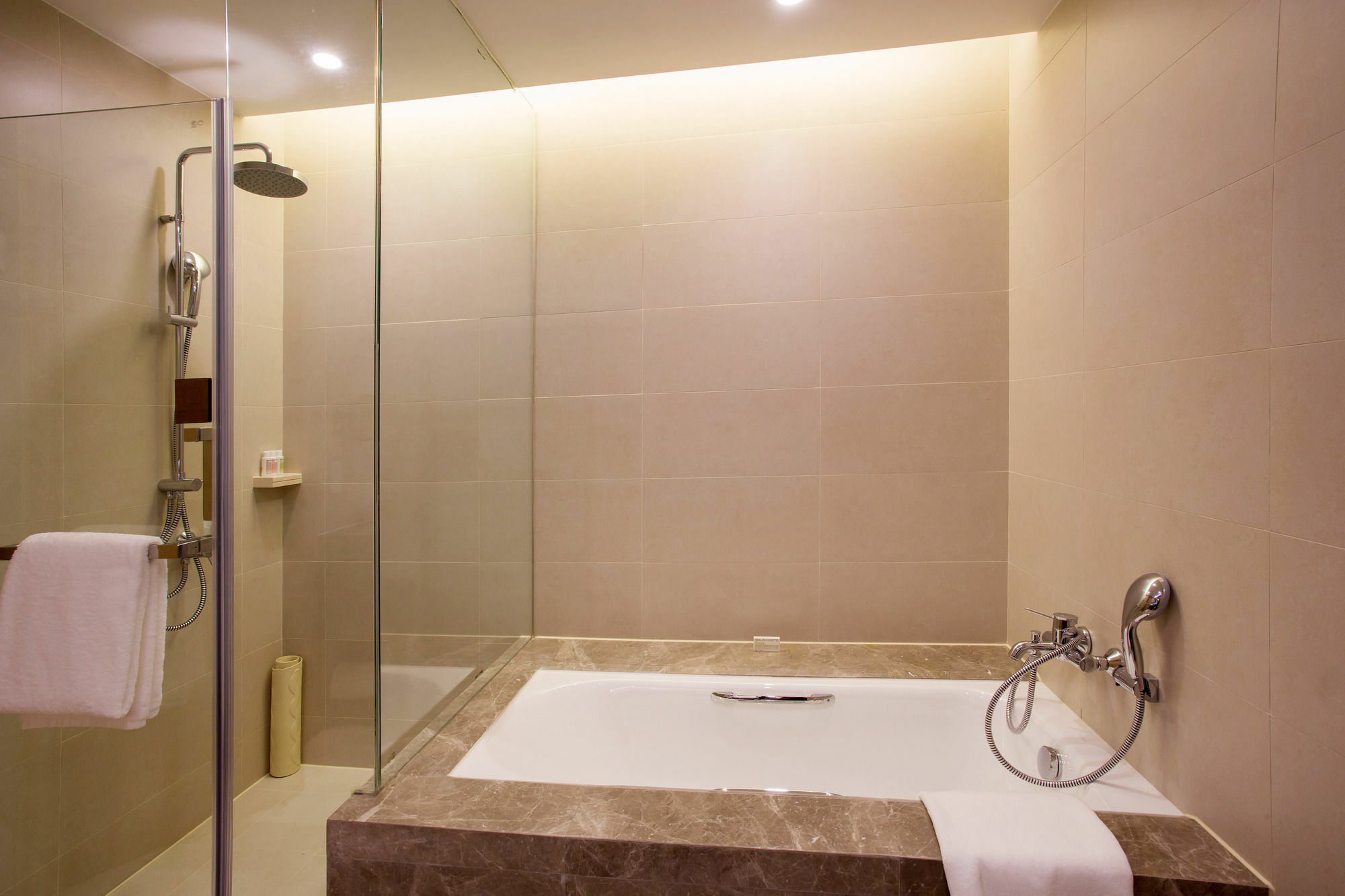 Cm Service Apartment Tianjin Exteriör bild